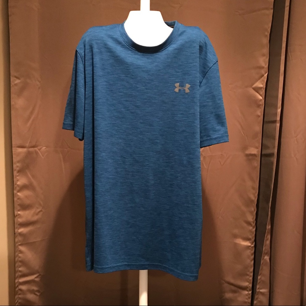 Under Armour men’s athletic shirt size medium